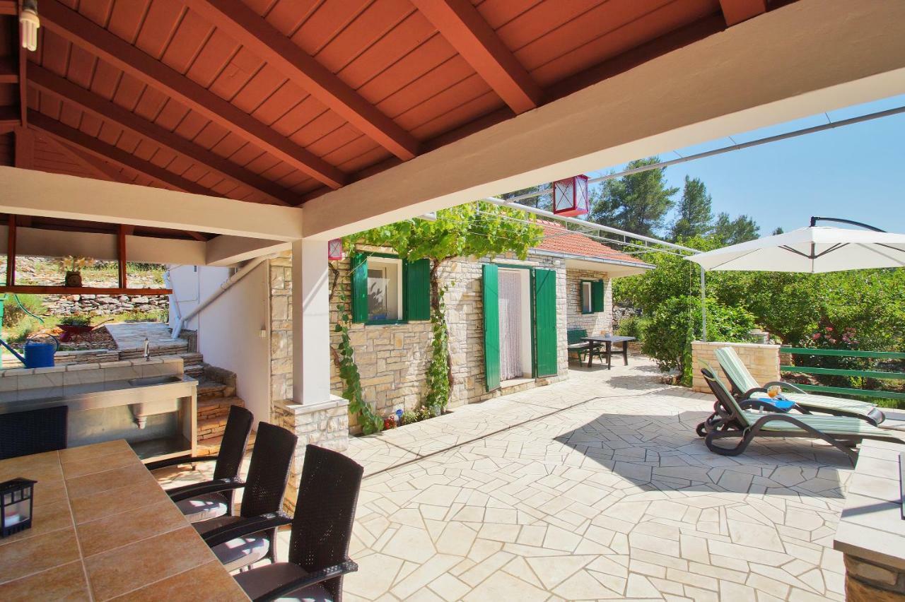Holiday Home Liberan Vela Luka Exterior foto
